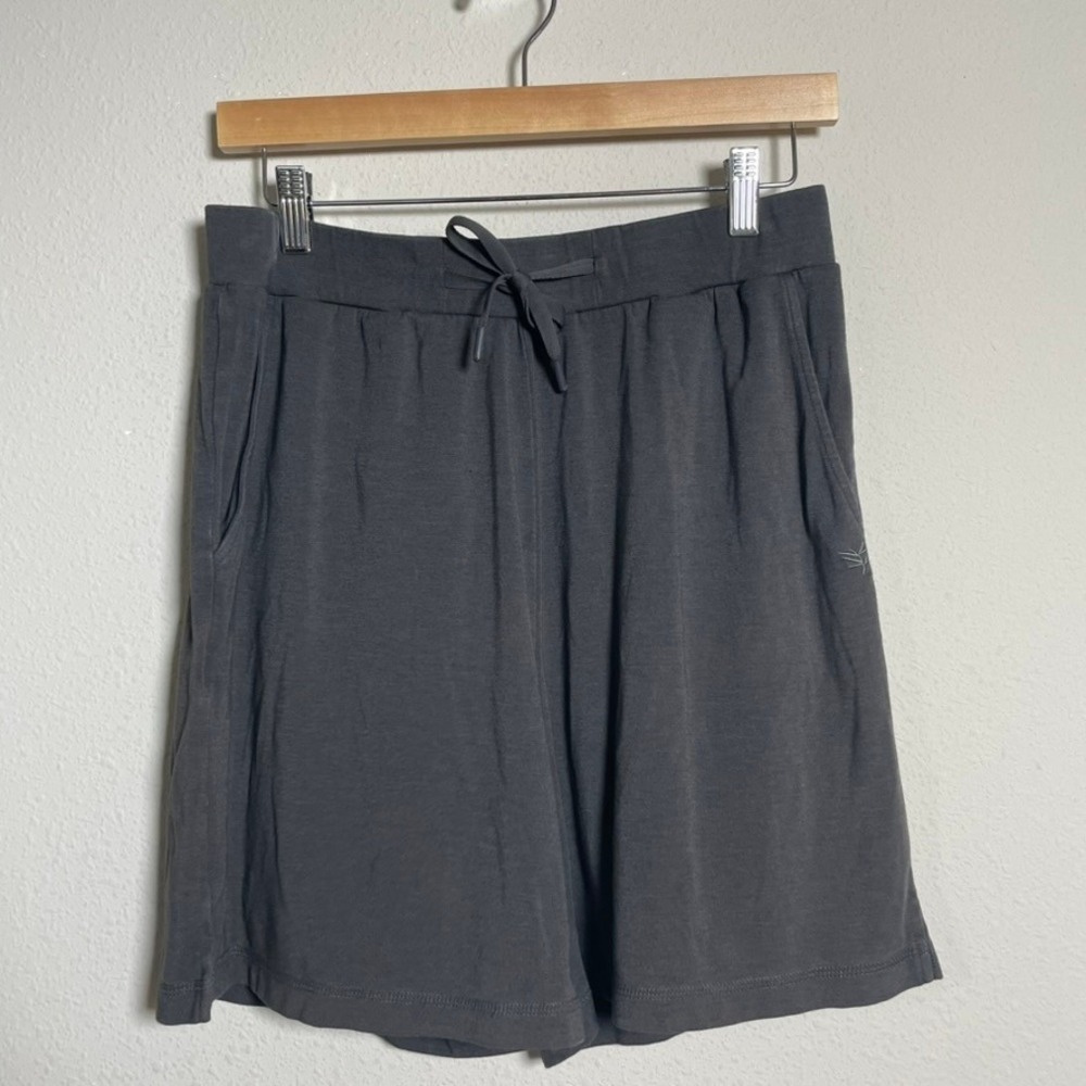 Cozy Earth Bamboo Lounge Shorts Womens Medium Gray Drawstring Relaxed Sleepwear